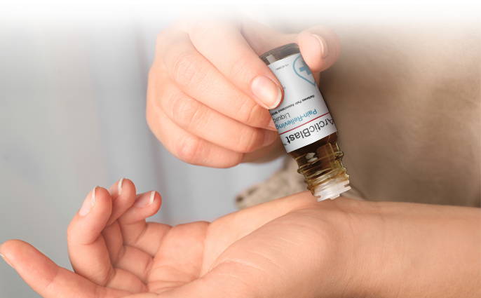 Just apply 3 to 4 drops of Arctic Blast™ on the affected area.